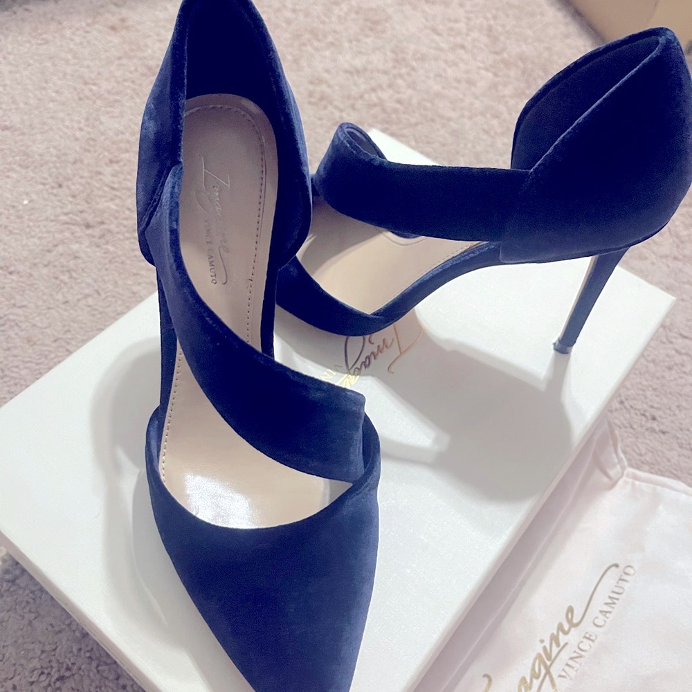 High heels - Picture 2 of 3